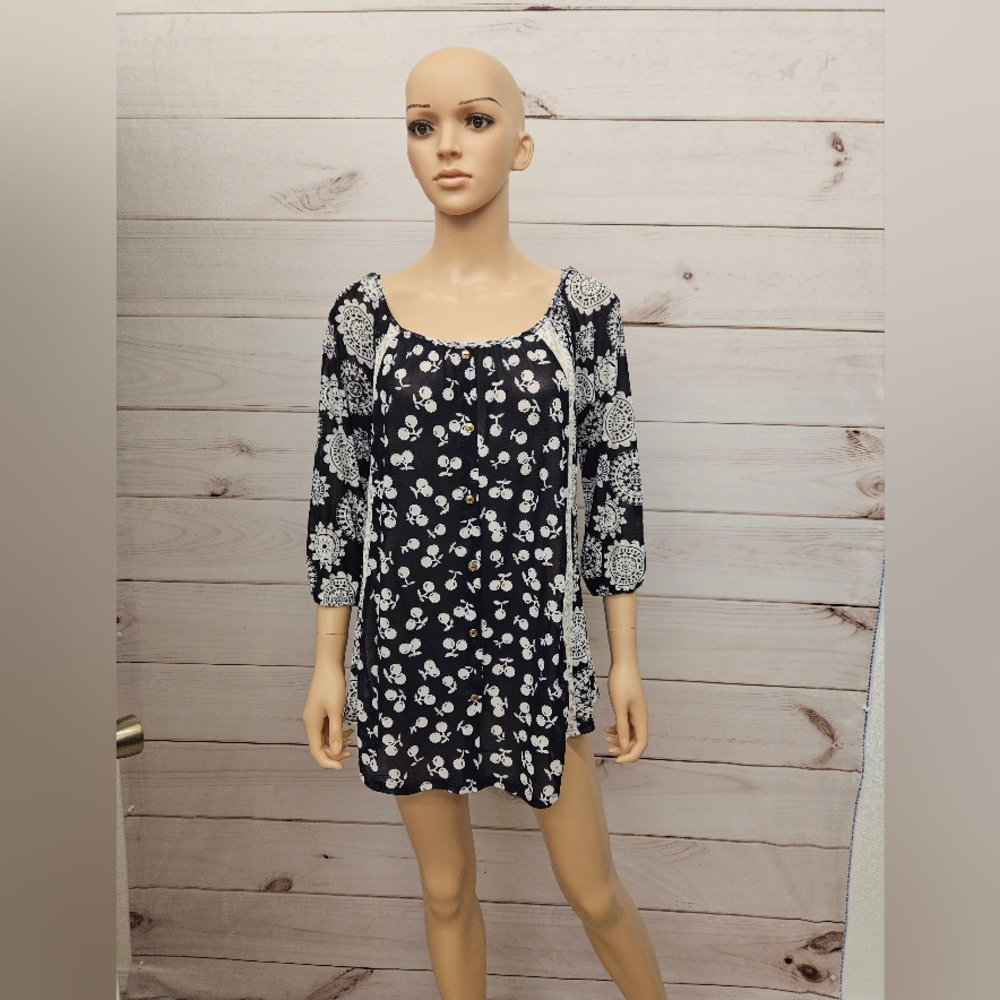 Maternity Top Cute Pattern